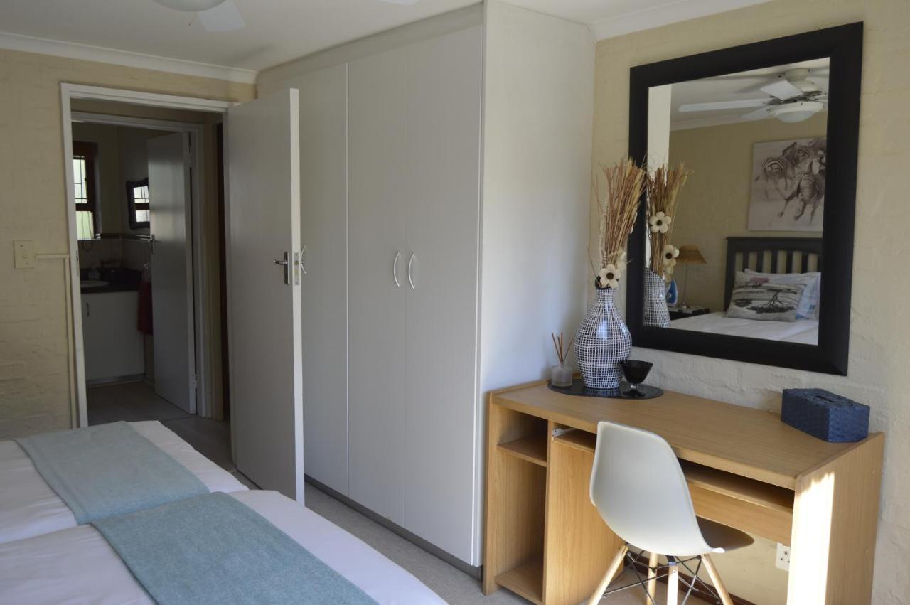 Harbourview Self Catering Apartman Gordonʼs Bay Kültér fotó